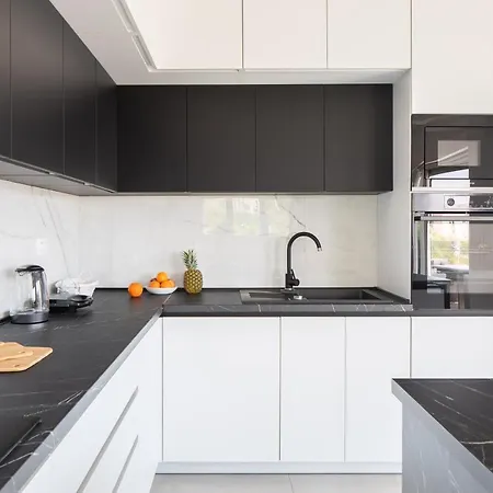 Daire Lucas - Luxury With Parking Makarska