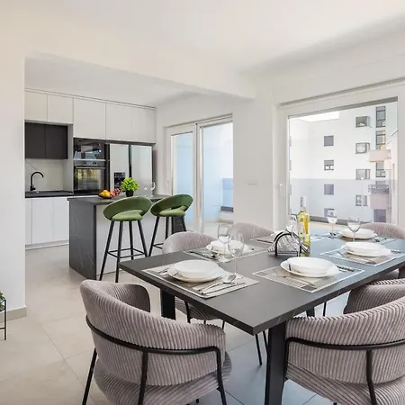 Apartment Lucas - Luxury With Parking *