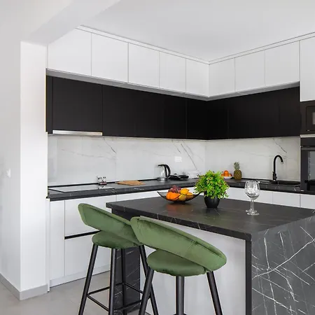 Apartament Lucas - Luxury With Parking Makarska