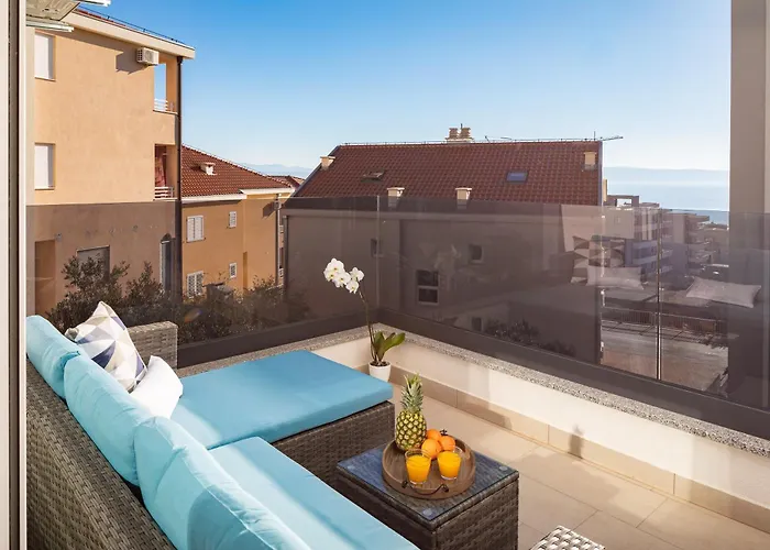 Lucas - Luxury With Parking Daire Makarska