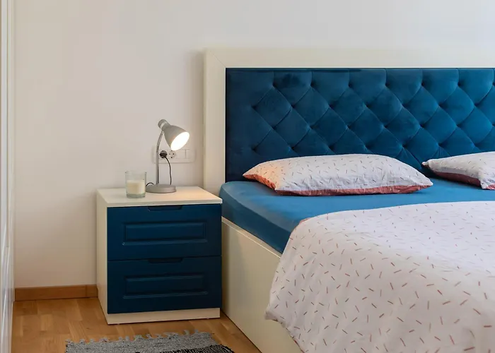 Lucas - Luxury With Parking Apartment Makarska