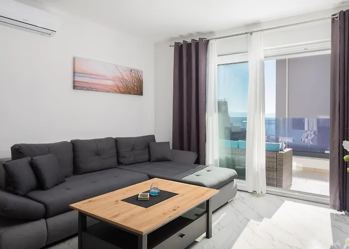 Lucas - Luxury With Parking * Makarska